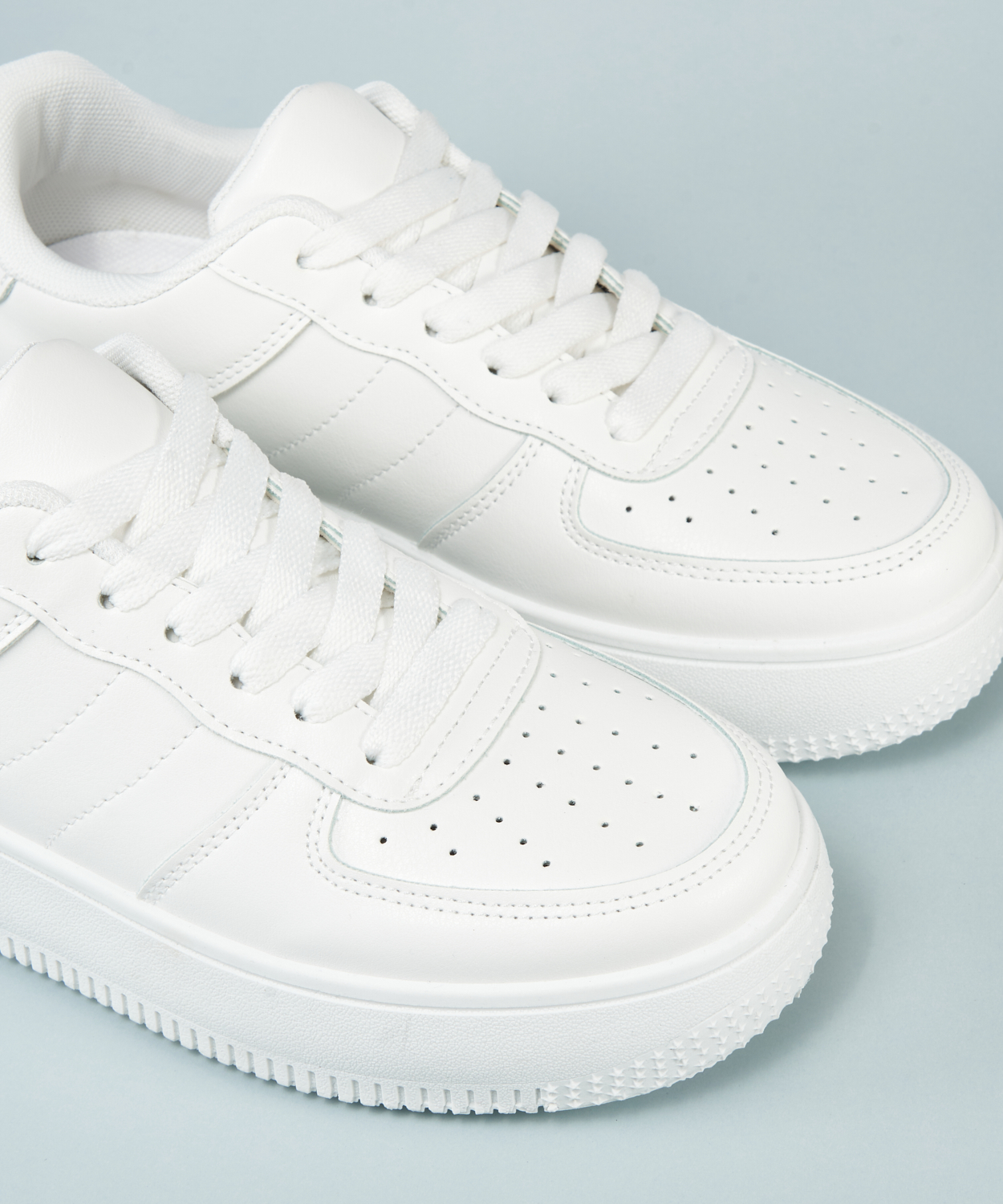 Sapatilha color block image number null